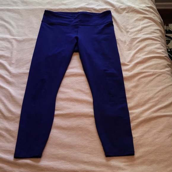 fabletics capri leggings - Picture 2 of 5